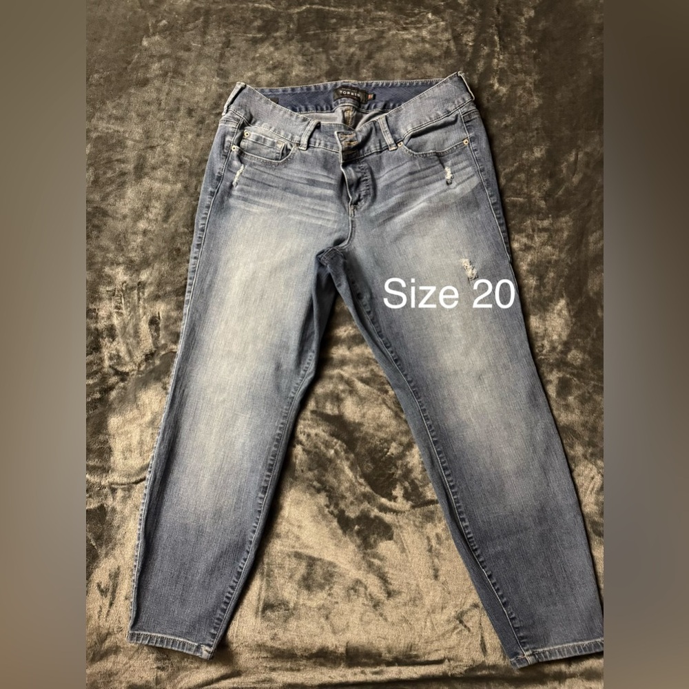 Torrid Women's Blue Skinny Jeans